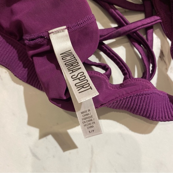 Victoria’s Secret VSX Sport Leggings & sports bra matching set - Picture 11 of 12